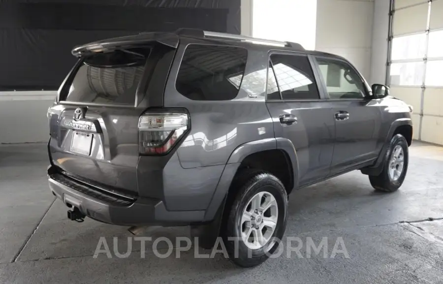 TOYOTA 4RUNNER SR 2022 vin JTEMU5JR1N6072292 from auto auction Copart