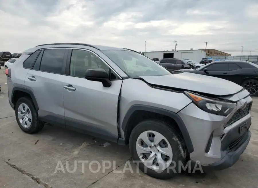 TOYOTA RAV4 LE 2019 vin JTMH1RFV0KJ006305 from auto auction Copart