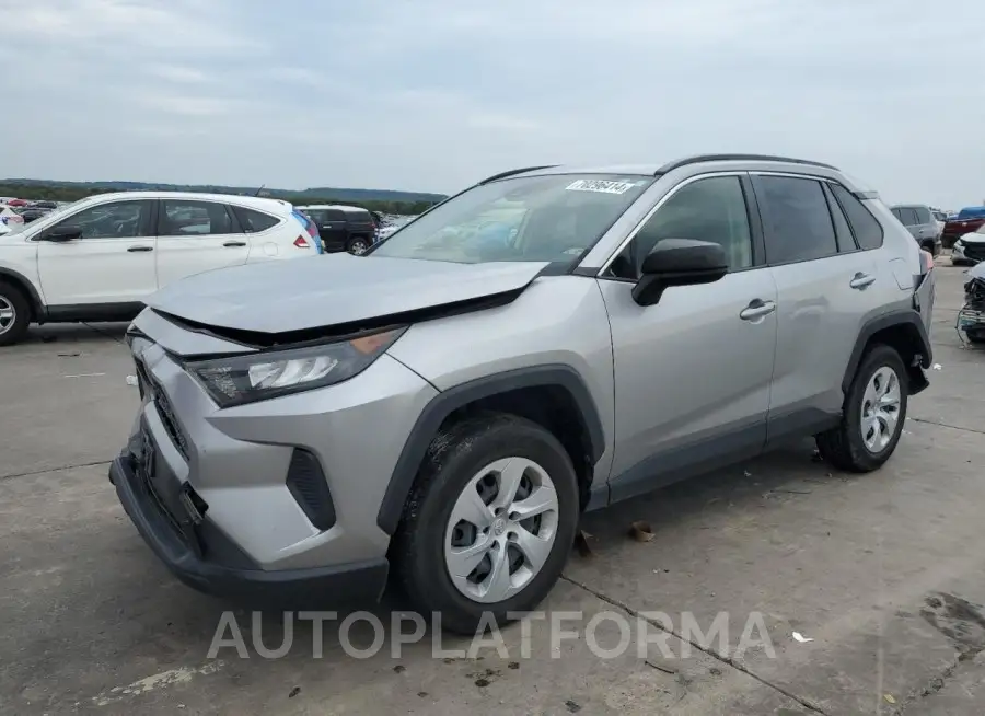 TOYOTA RAV4 LE 2019 vin JTMH1RFV0KJ006305 from auto auction Copart