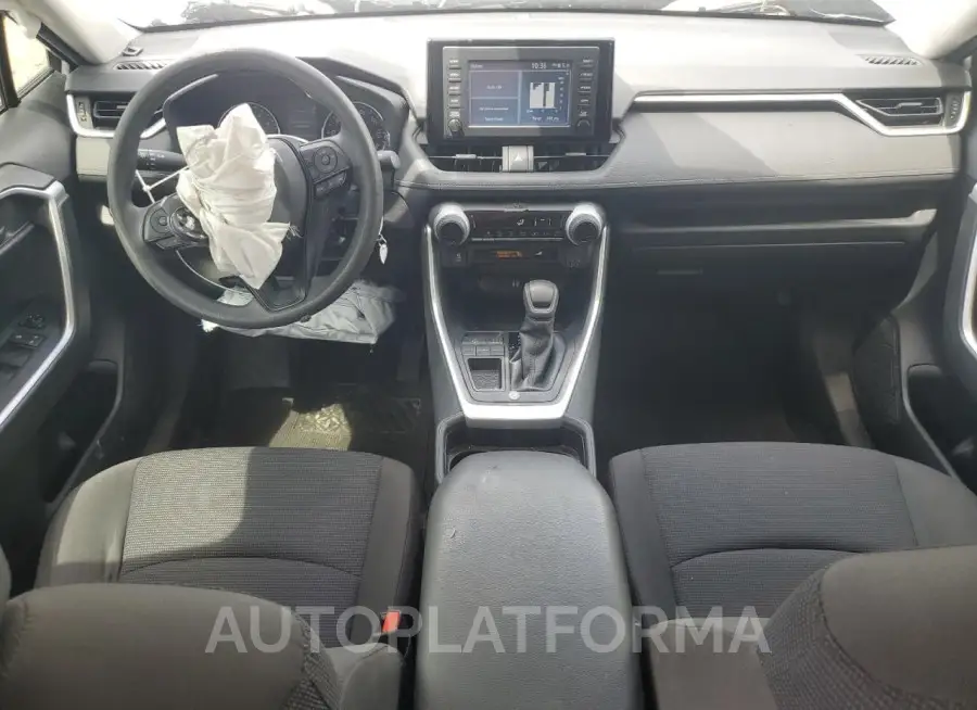 TOYOTA RAV4 LE 2019 vin JTMH1RFV4KJ007439 from auto auction Copart