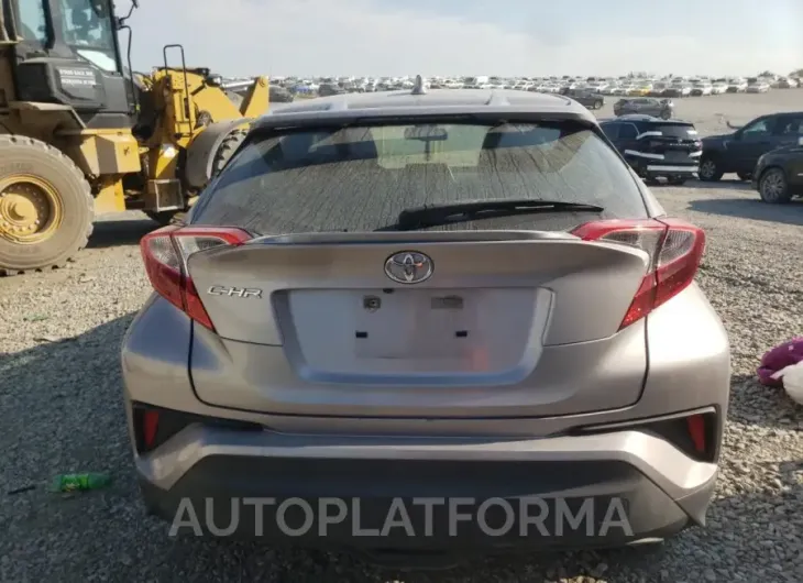 TOYOTA C-HR XLE 2019 vin JTNKHMBX2K1033271 from auto auction Copart