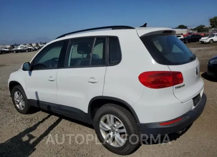 VOLKSWAGEN TIGUAN S 2015 vin WVGBV7AX4FW607812 from auto auction Copart