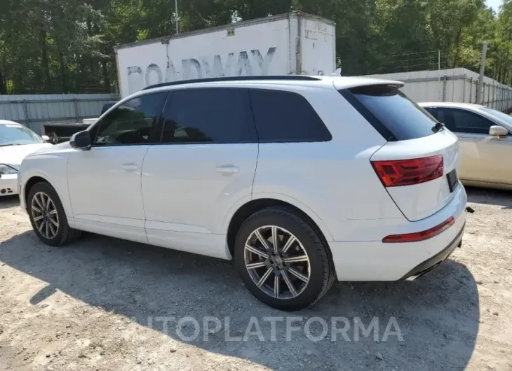 AUDI Q7 PREMIUM 2017 vin WA1LAAF7XHD017181 from auto auction Copart