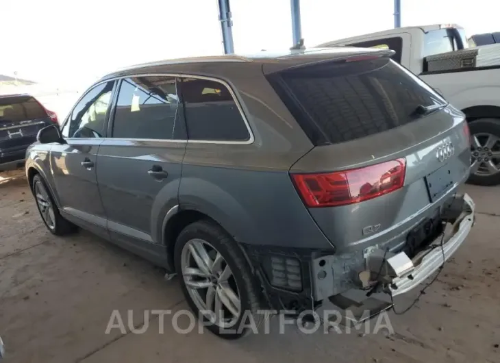 AUDI Q7 PRESTIG 2017 vin WA1VAAF75HD008137 from auto auction Copart