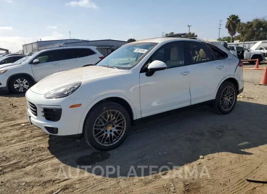 PORSCHE CAYENNE 2017 vin WP1AA2A28HKA83950 from auto auction Copart