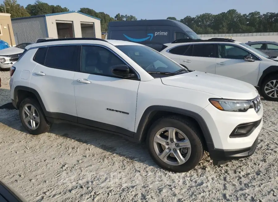 JEEP COMPASS LA 2023 vin 3C4NJDBN8PT563863 from auto auction Copart