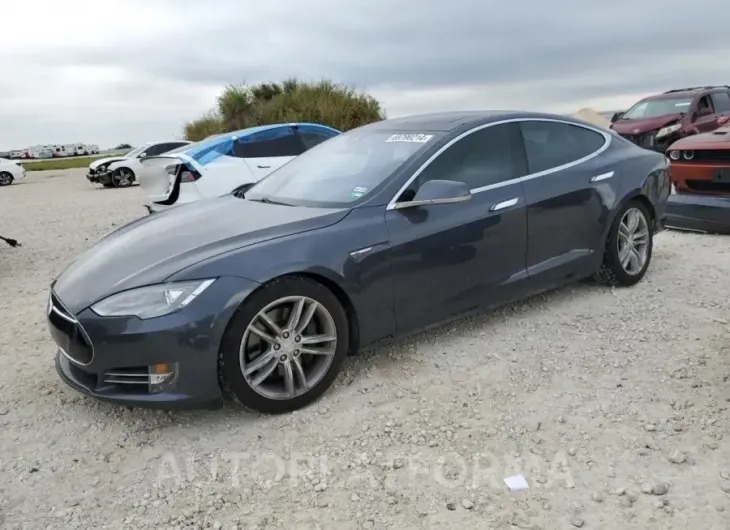 TESLA MODEL S 70 2015 vin 5YJSA1S28FF092835 from auto auction Copart