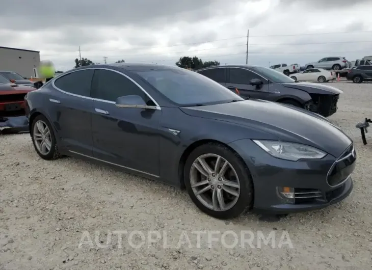 TESLA MODEL S 70 2015 vin 5YJSA1S28FF092835 from auto auction Copart