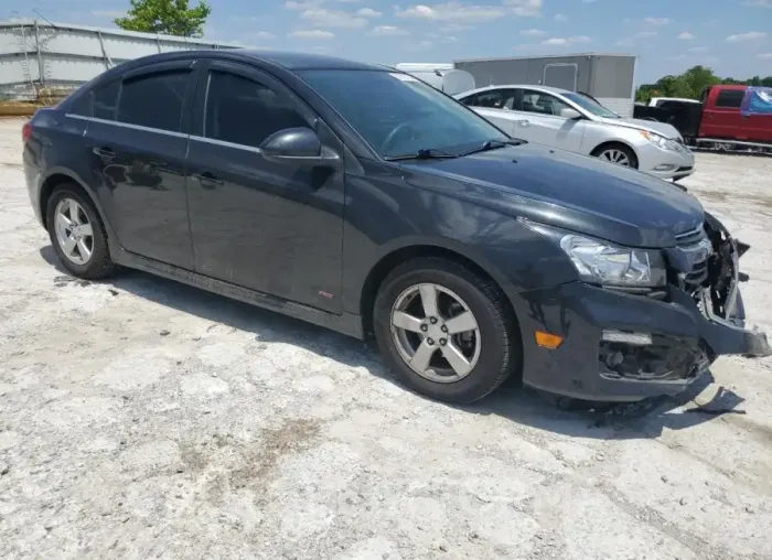 CHEVROLET CRUZE LT 2015 vin 1G1PC5SB7F7187912 from auto auction Copart