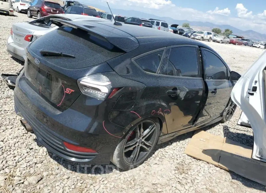 FORD FOCUS ST 2017 vin 1FADP3L91HL289740 from auto auction Copart