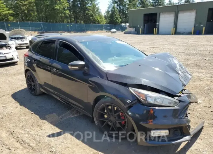 FORD FOCUS ST 2015 vin 1FADP3L9XFL358518 from auto auction Copart