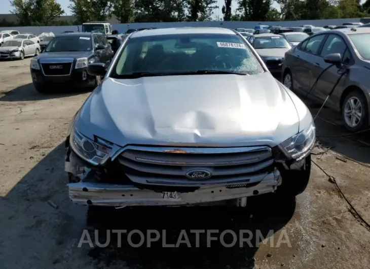 FORD TAURUS SE 2018 vin 1FAHP2D87JG123433 from auto auction Copart