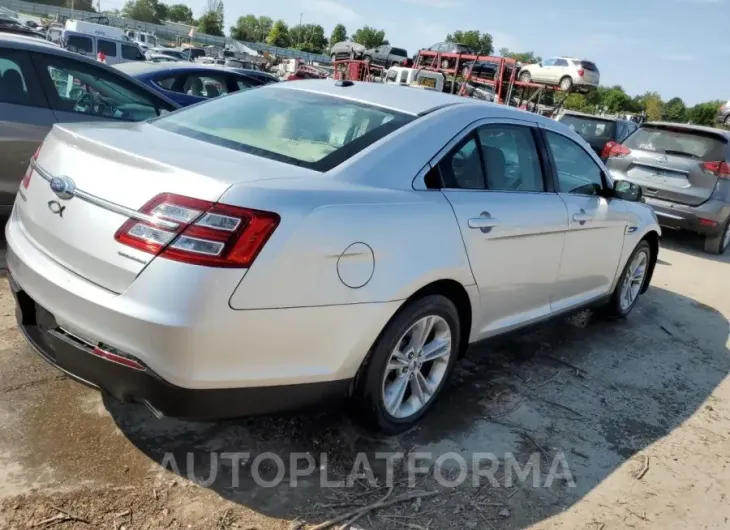 FORD TAURUS SE 2018 vin 1FAHP2D87JG123433 from auto auction Copart