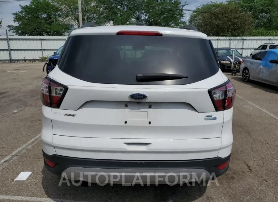 FORD ESCAPE SE 2018 vin 1FMCU9GD8JUA77686 from auto auction Copart