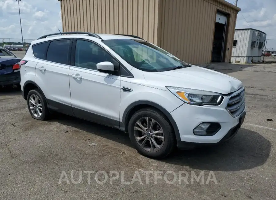 FORD ESCAPE SE 2018 vin 1FMCU9GD8JUA77686 from auto auction Copart