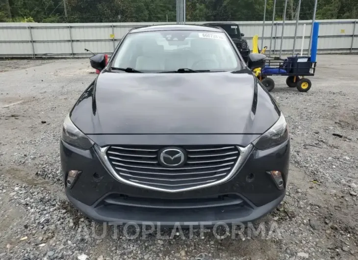 MAZDA CX-3 GRAND 2017 vin JM1DKDD73H0151209 from auto auction Copart