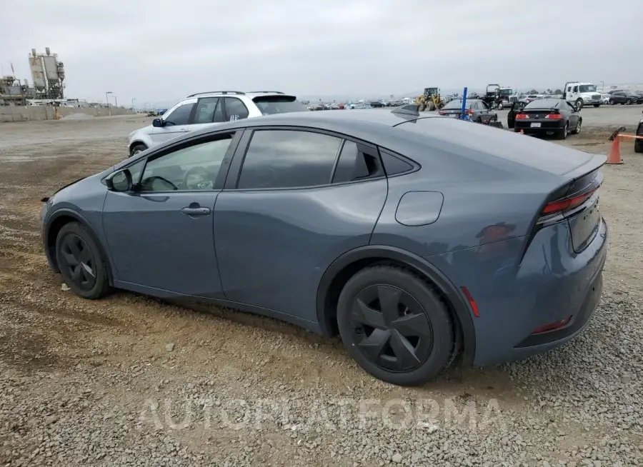 TOYOTA PRIUS LE 2023 vin JTDACAAU5P3014763 from auto auction Copart