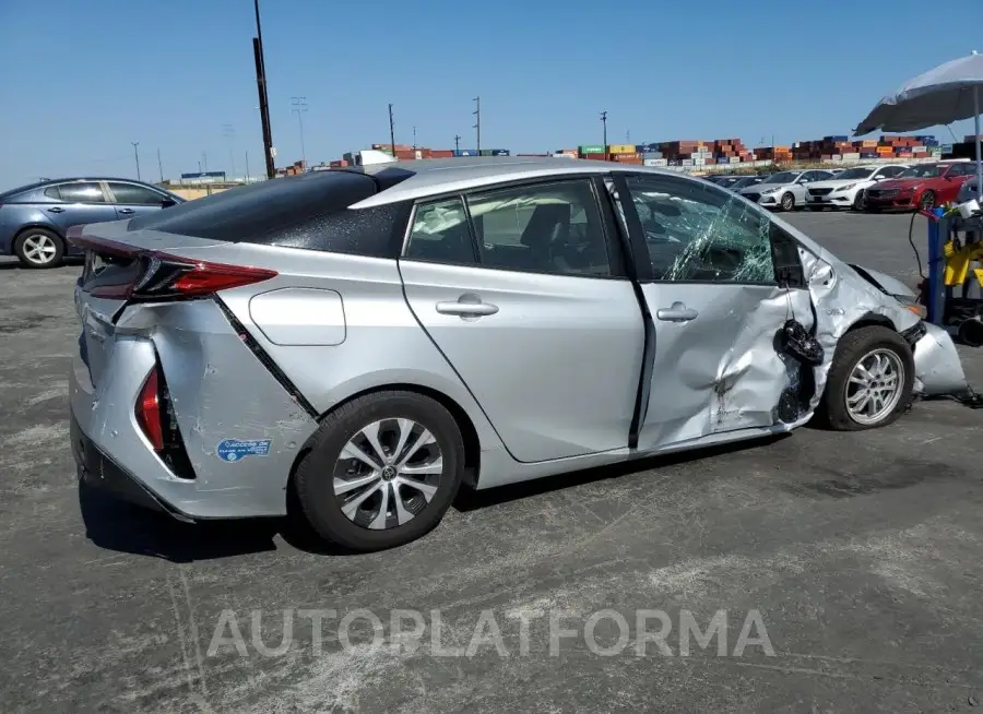 TOYOTA PRIUS PRIM 2022 vin JTDKAMFP7N3201059 from auto auction Copart