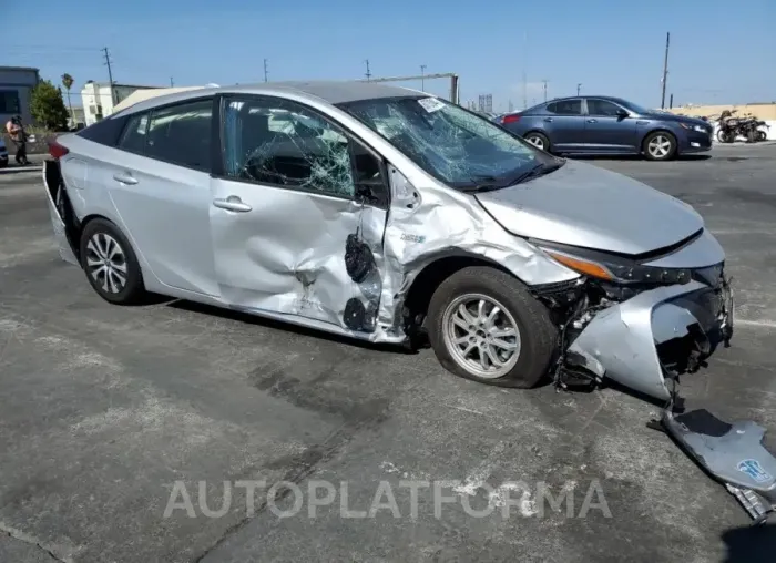 TOYOTA PRIUS PRIM 2022 vin JTDKAMFP7N3201059 from auto auction Copart