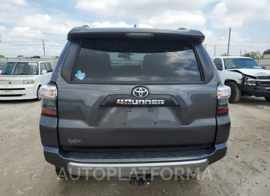 TOYOTA 4RUNNER SR 2021 vin JTERU5JR1M5924165 from auto auction Copart