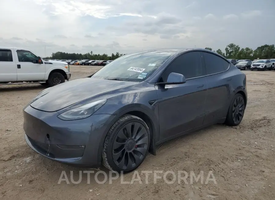 TESLA MODEL Y 2022 vin 7SAYGDEF0NF554542 from auto auction Copart