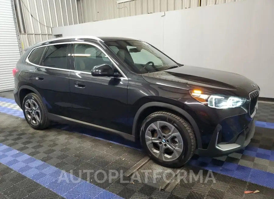 BMW X1 XDRIVE2 2023 vin WBX73EF01P5W43709 from auto auction Copart