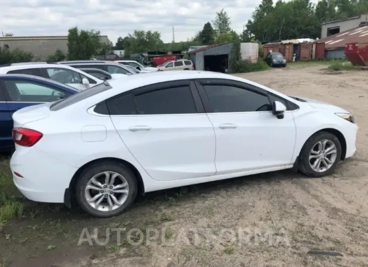 CHEVROLET CRUZE LT 2019 vin 1G1BE5SM4K7131054 from auto auction Copart