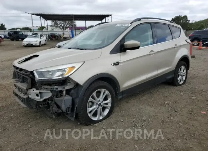 FORD ESCAPE SE 2018 vin 1FMCU9GD1JUD22201 from auto auction Copart