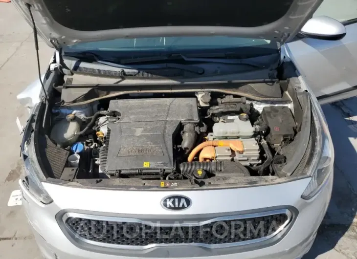 KIA NIRO FE 2018 vin KNDCB3LC5J5170082 from auto auction Copart