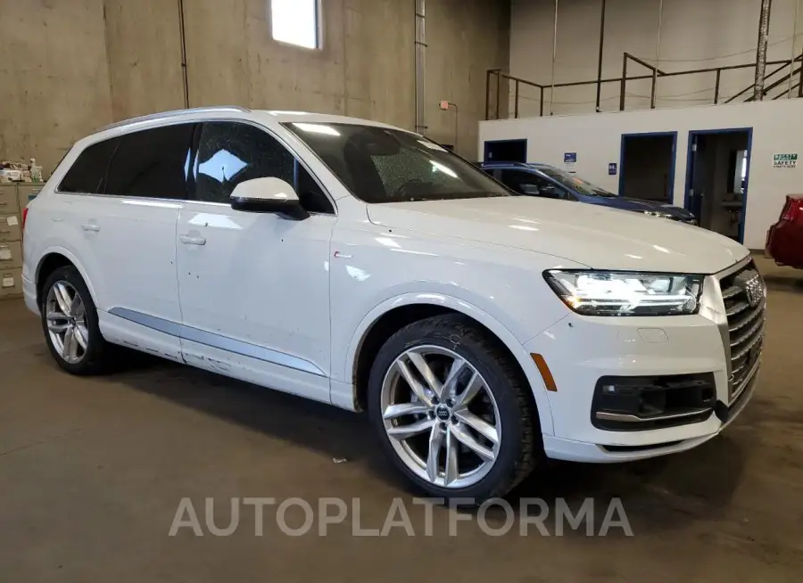 AUDI Q7 PRESTIG 2018 vin WA1VAAF77JD054705 from auto auction Copart