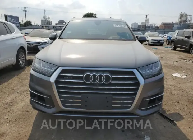 AUDI Q7 PRESTIG 2017 vin WA1VAAF7XHD055809 from auto auction Copart