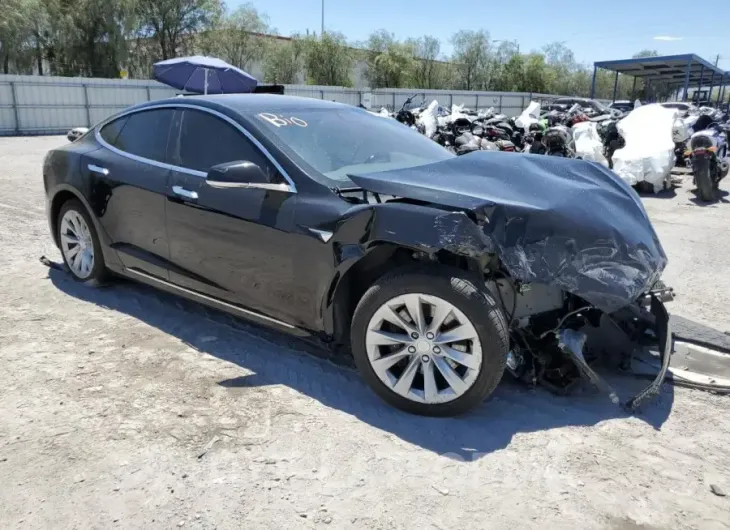 TESLA MODEL S 2017 vin 5YJSA1E14HF186233 from auto auction Copart