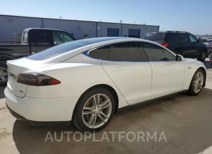 TESLA MODEL S 85 2015 vin 5YJSA1H22FF095883 from auto auction Copart