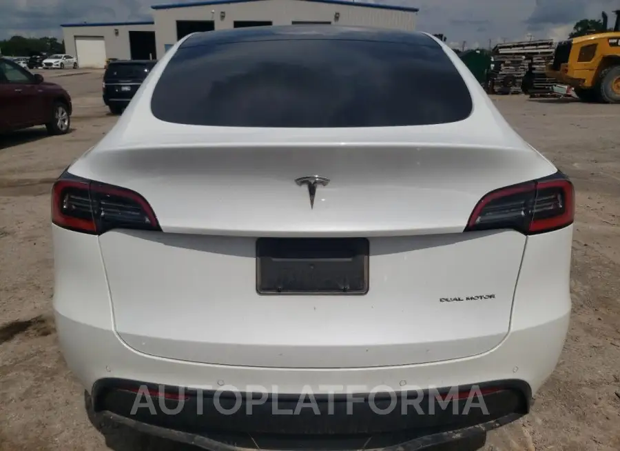 TESLA MODEL Y 2021 vin 5YJYGDEE5MF111550 from auto auction Copart