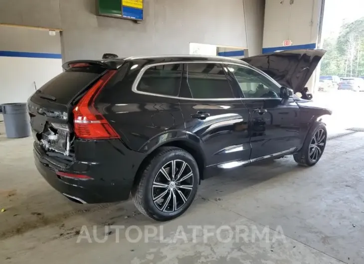 VOLVO XC60 T5 IN 2019 vin LYV102RL8KB357784 from auto auction Copart