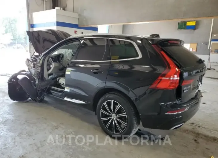 VOLVO XC60 T5 IN 2019 vin LYV102RL8KB357784 from auto auction Copart