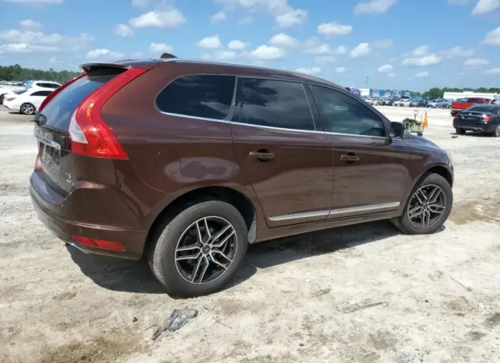 VOLVO XC60 T5 PR 2015 vin YV4612RK1F2636704 from auto auction Copart