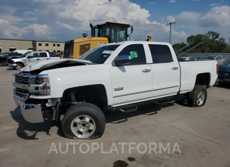 CHEVROLET SILVERADO 2018 vin 3GCPCREC2JG154381 from auto auction Copart