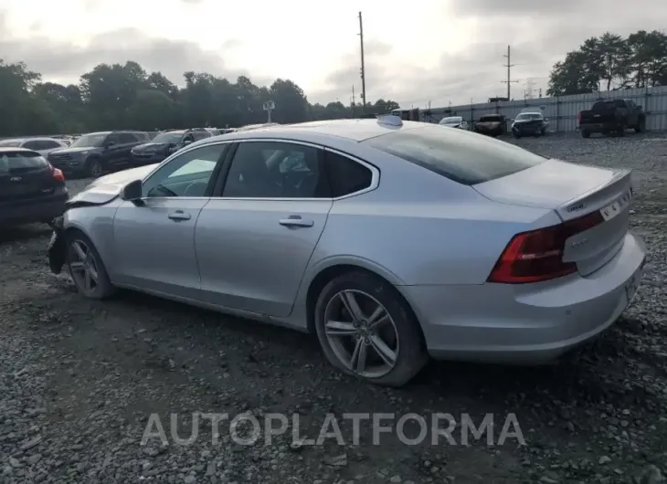 VOLVO S90 T5 MOM 2018 vin LVY982AK9JP025685 from auto auction Copart