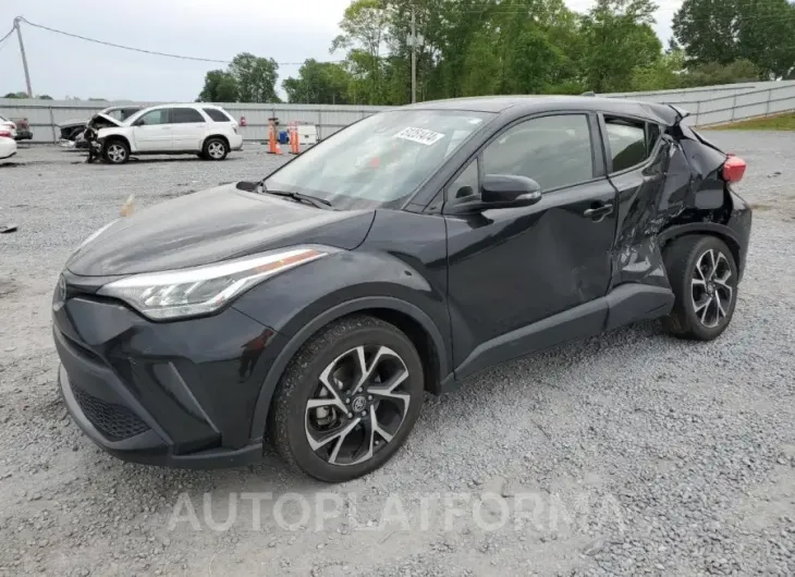 TOYOTA C-HR XLE 2021 vin JTNKHMBX1M1096915 from auto auction Copart