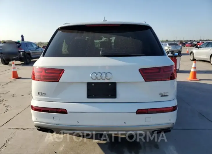 AUDI Q7 PREMIUM 2017 vin WA1LAAF78HD012710 from auto auction Copart