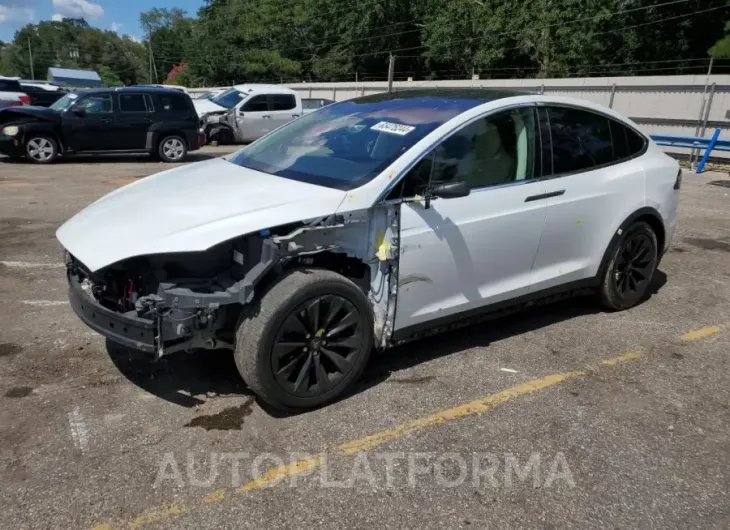 TESLA MODEL X 2017 vin 5YJXCDE27HF049992 from auto auction Copart