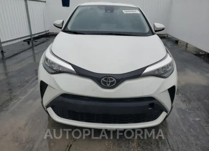 TOYOTA C-HR XLE 2021 vin NMTKHMBX8MR121847 from auto auction Copart