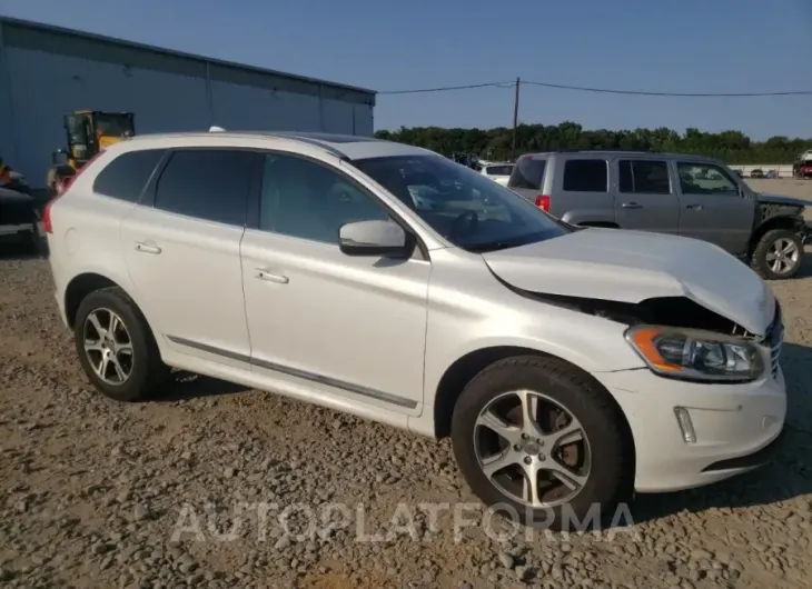 VOLVO XC60 T6 PR 2015 vin YV4902RC9F2611736 from auto auction Copart