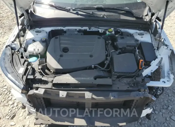 VOLVO XC40 CORE 2023 vin YV4L12UV8P2951098 from auto auction Copart