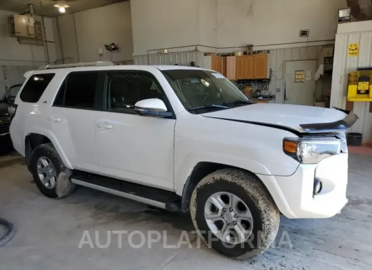 TOYOTA 4RUNNER SR 2018 vin JTEBU5JR8J5525153 from auto auction Copart