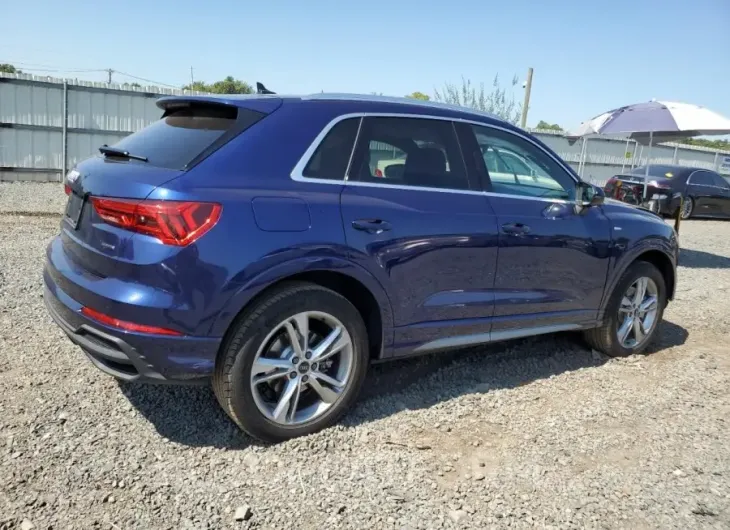 AUDI Q3 PREMIUM 2024 vin WA1DECF33R1105557 from auto auction Copart