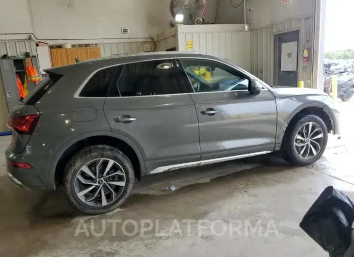 AUDI Q5 PREMIUM 2023 vin WA1EAAFY2P2175218 from auto auction Copart