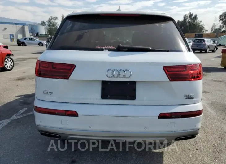 AUDI Q7 PREMIUM 2018 vin WA1LAAF79JD022698 from auto auction Copart