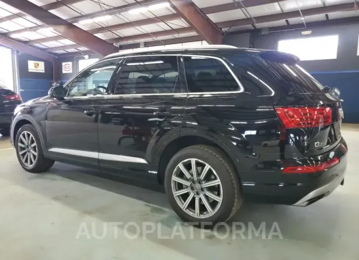 AUDI Q7 PREMIUM 2018 vin WA1LAAF7XJD052003 from auto auction Copart